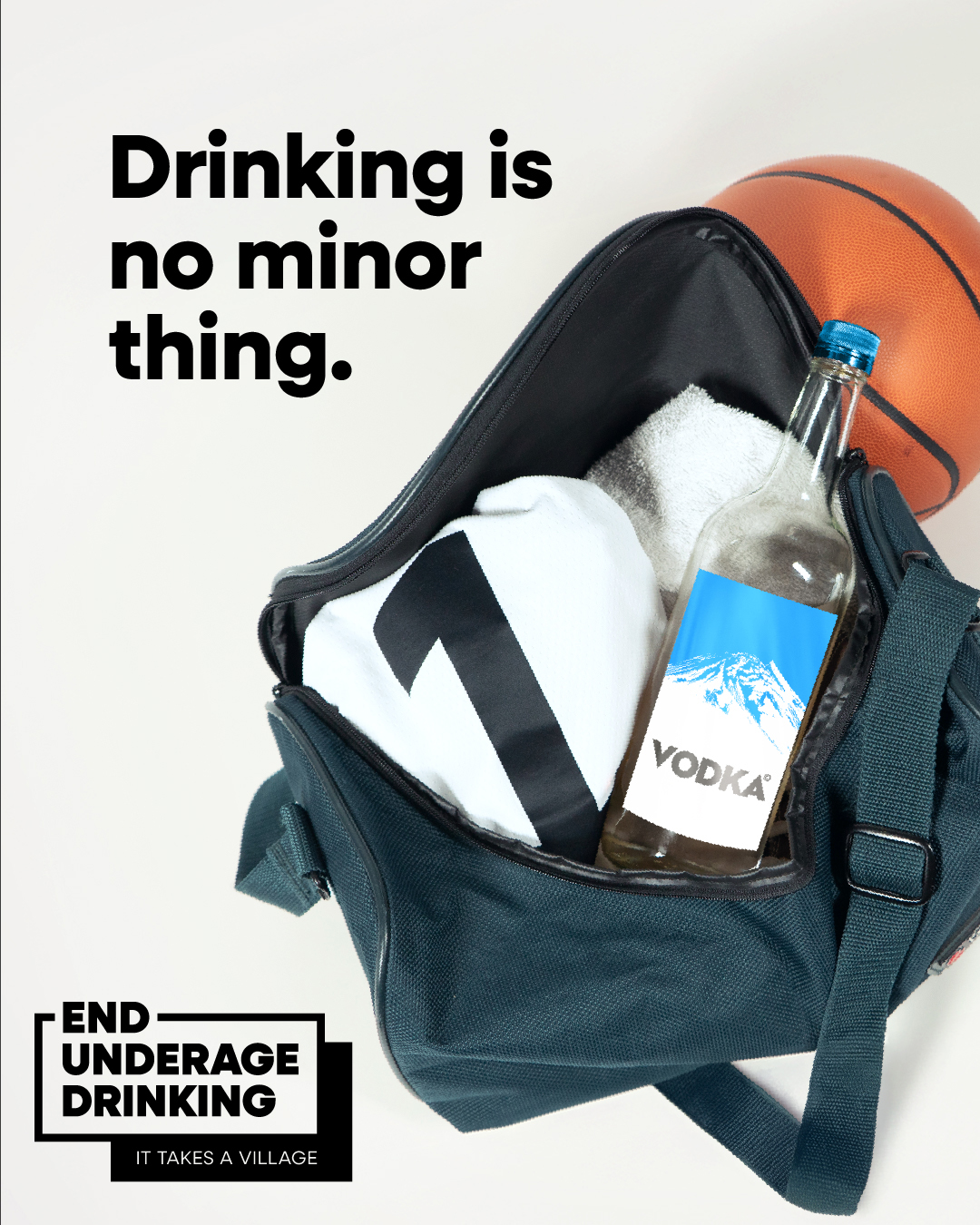 Sports bag with headline 'drinking is no minor thing'
